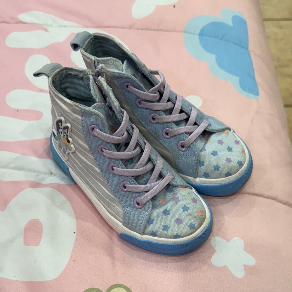 Kids Light Blue Star High-Top Sneakers
